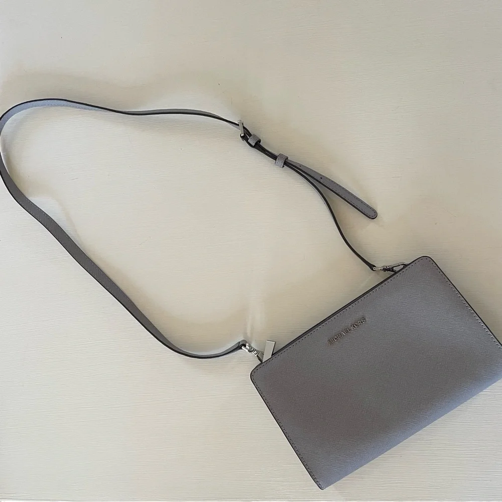 Michael Kors Crossbody